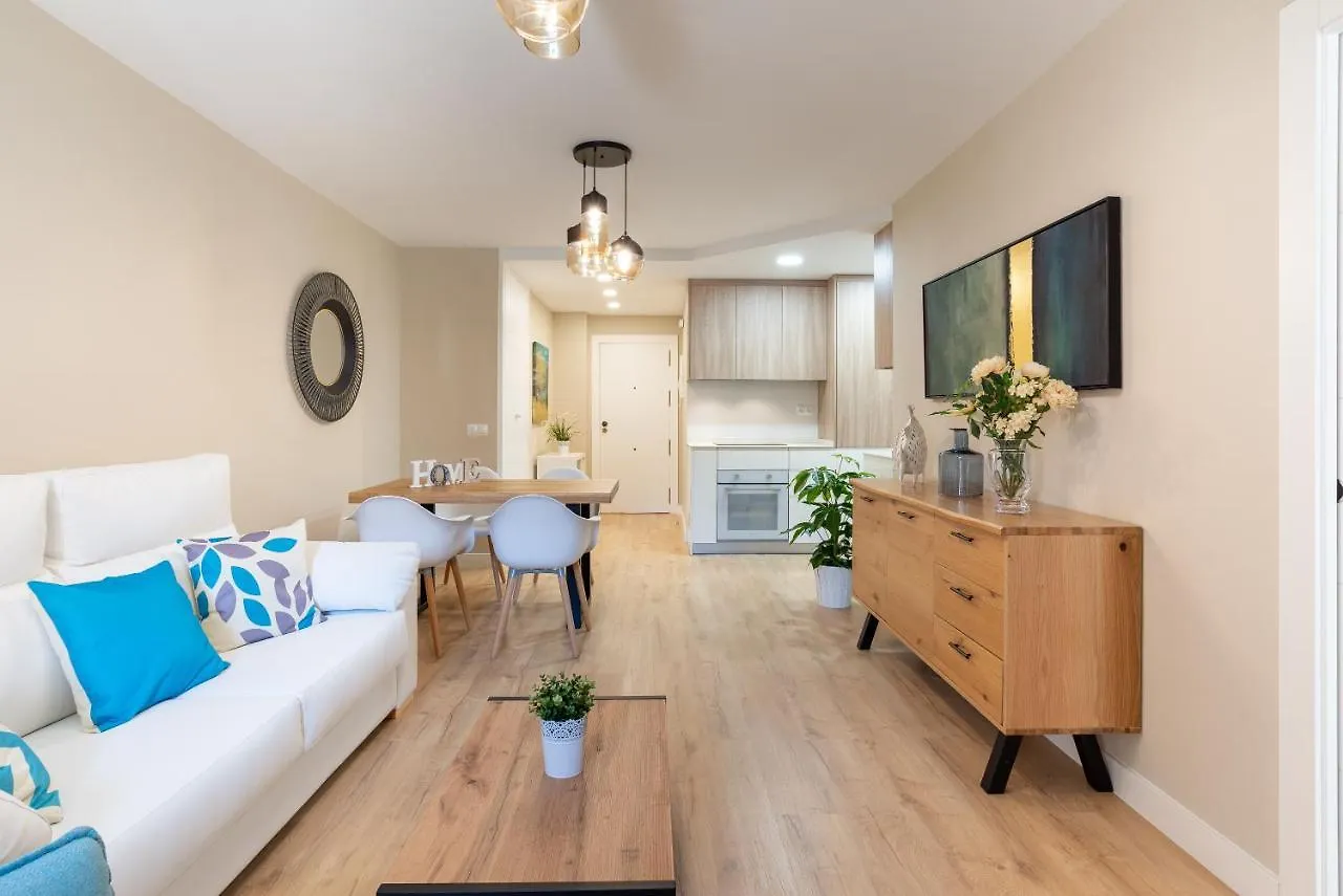 Homemalaga Guadalmar Beach 34 ספרד